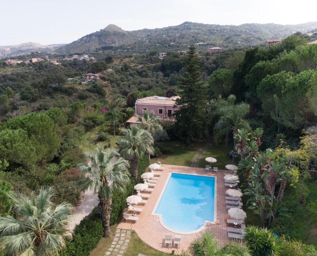 Agriturismo Villa Luca SantʼAgata di Militello Exteriér fotografie