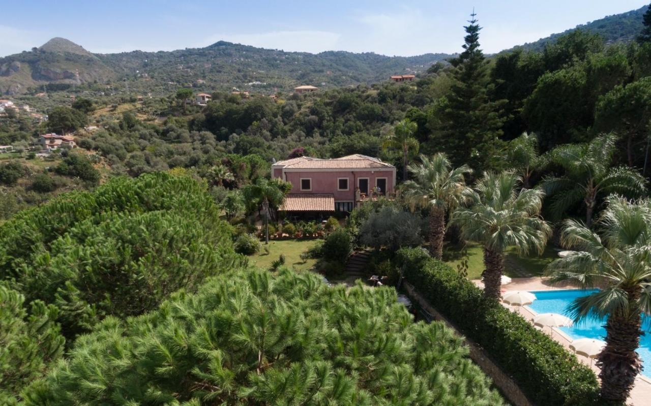 Agriturismo Villa Luca SantʼAgata di Militello Exteriér fotografie